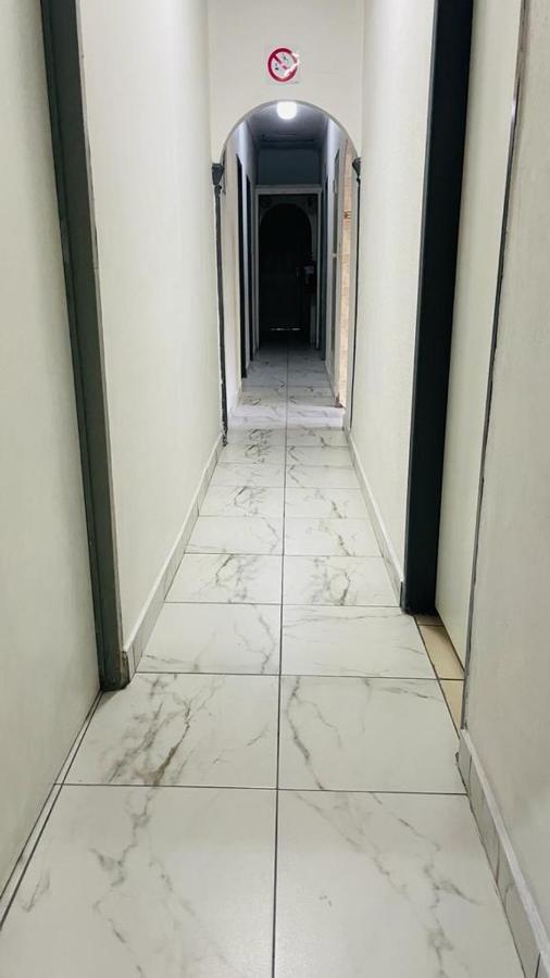 Host Hub Guest House Kempton Park Esterno foto